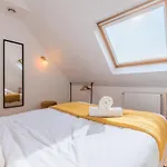 3 Bedroom House With Garden, Near Lille 3*