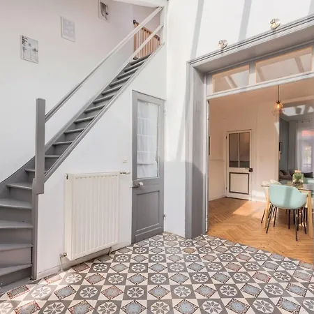 3 Bedroom House With Garden, Near Lille