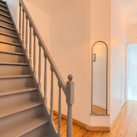 Гостевой дом 3 Bedroom House With Garden, Near Lille 3*