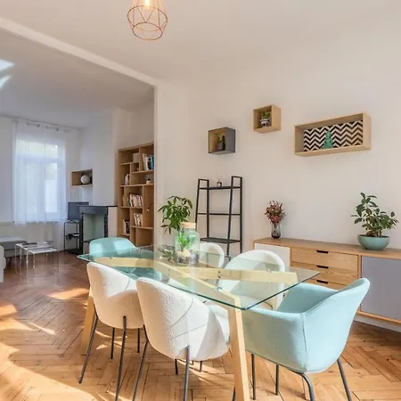 3 Bedroom House With Garden, Near Lille La Madeleine (Nord)