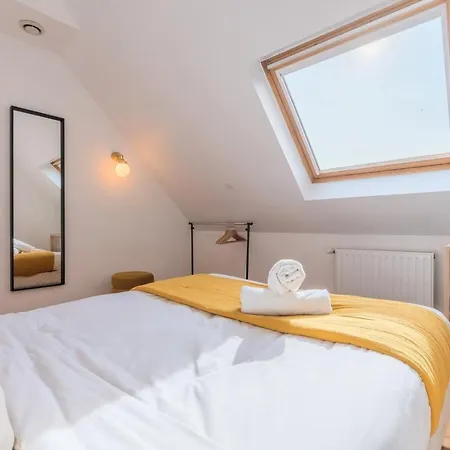 3 Bedroom House With Garden, Near Lille 3*